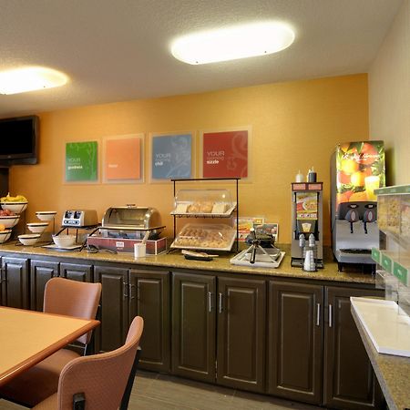 Quality Inn & Suites Malvern Exterior foto