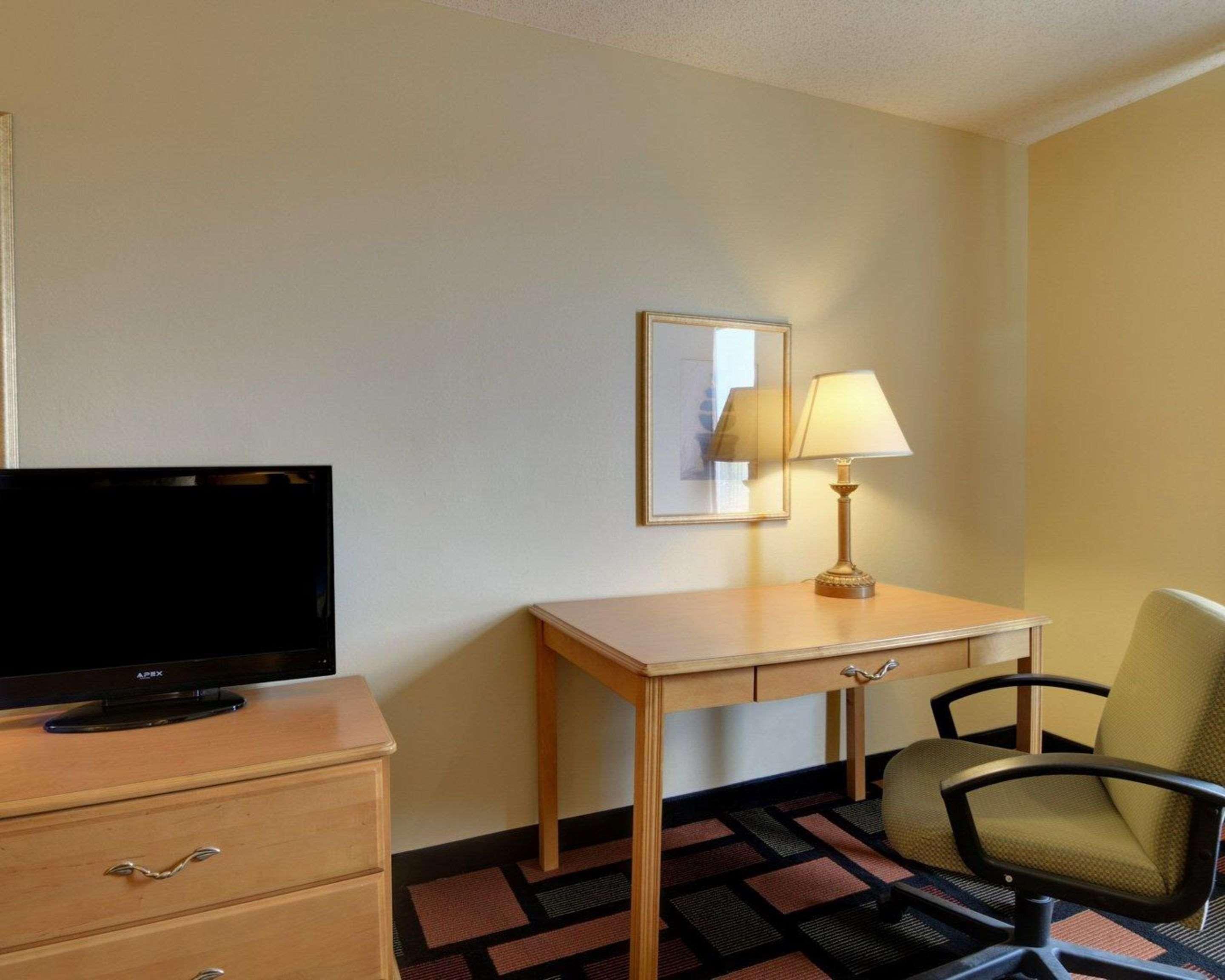 Quality Inn & Suites Malvern Exterior foto